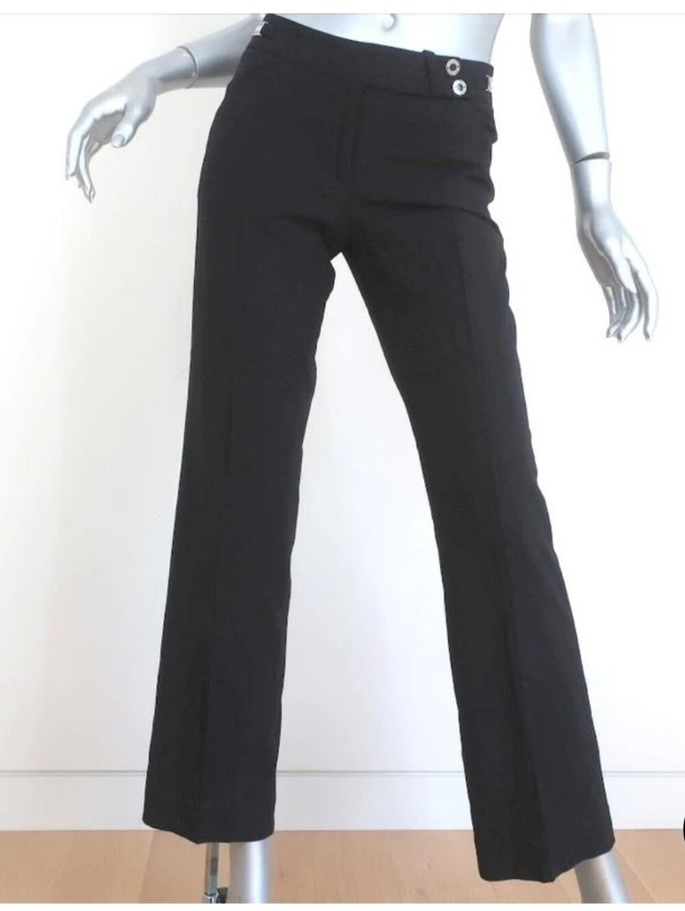 Dolce & Gabbana Black Straight Leg Trousers. 29×32. Euro 40.